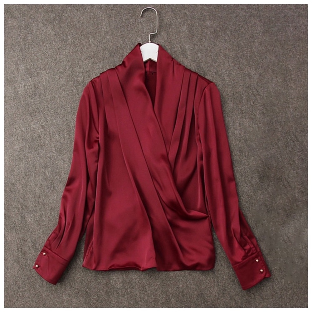 Silky Soft Draping Blouse Top - Picture 4 of 9